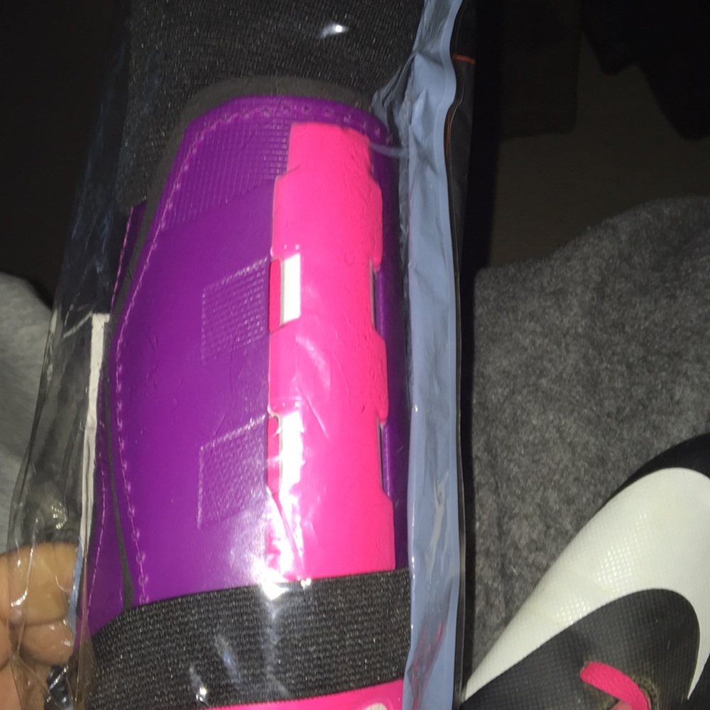 Nike shinguards